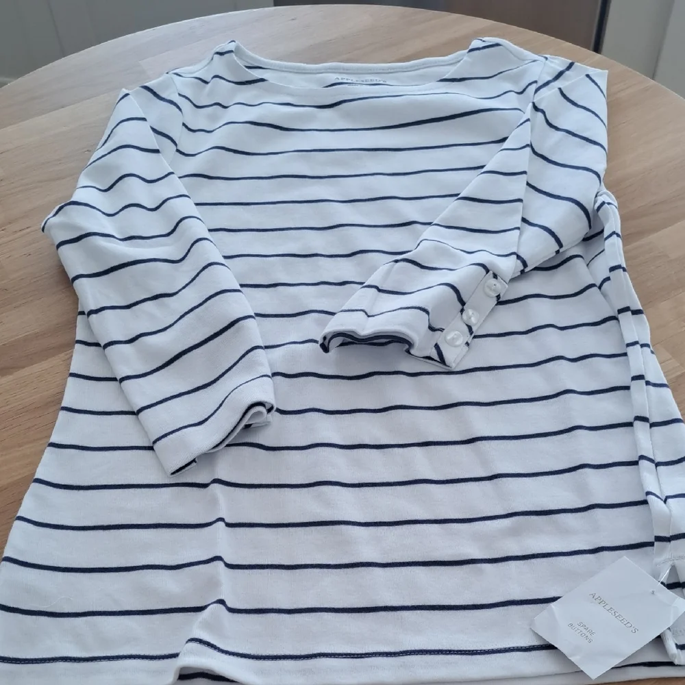 NWT Appleseed's White 3/4 Sleeve Striped Long Sleeve Top Petite XS - Picture 1 of 5
